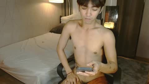 Snapshot of louieismy_name chatting on 12.30.24 ignot ursh online show from 12.30.24