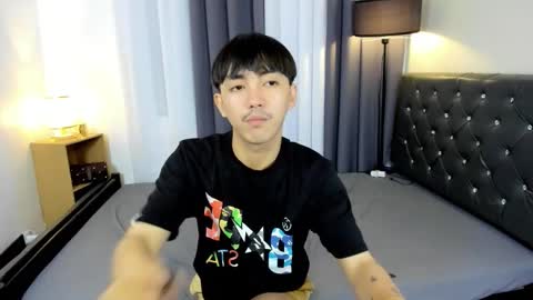 Snapshot of louieismy_name chatting on 10.09.25 ignot ursh online show from 10.09.25