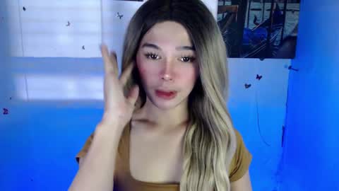 Snapshot of louilalicious chatting on 02.17.25 louilalicious online show from 02.17.25