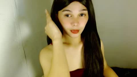 louilalicious online show from 01.08.26