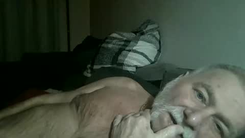 louis_chokdee online show from 02.08.25