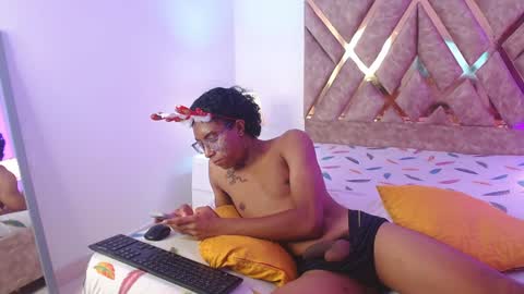 Snapshot of louis_hardstar chatting on 12.02.24 Louis Valdz online show from 12.02.24