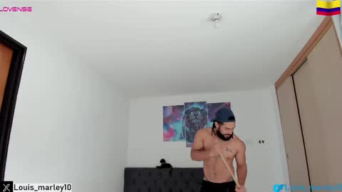 louis_marley_ online show from 02.11.26