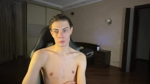 Mark online show from 02.25.25