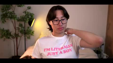 Louis online show from 11.05.25