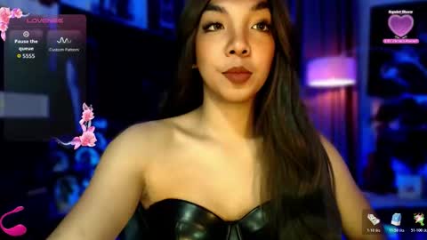 Louisa online show from 11.10.25