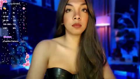 Louisa online show from 11.14.25