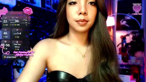 Louisa online show from 04.16.26