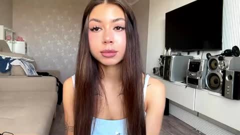 Flora online show from 04.18.26