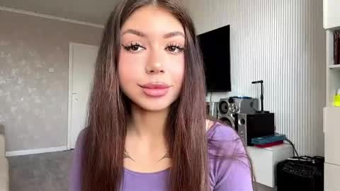 Flora online show from 04.20.26