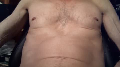 Snapshot of loulou0099 chatting on 03.01.26 loulou0099 online show from 03.01.26