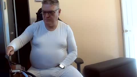 Snapshot of loumtl3 chatting on 07.24.26 loumtl3 online show from 07.24.26