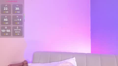 lourdes_moon22 online show from 12.15.25