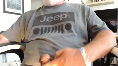 love2c2c2 online show from 04.16.26