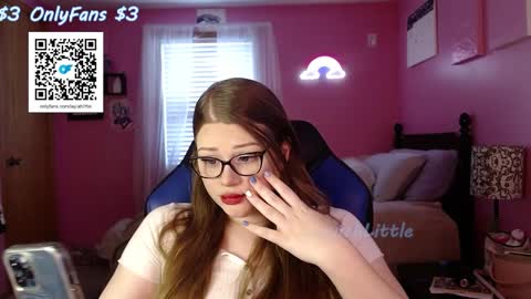 Snapshot of love4layla chatting on 01.03.25 Laylah Little online show from 01.03.25