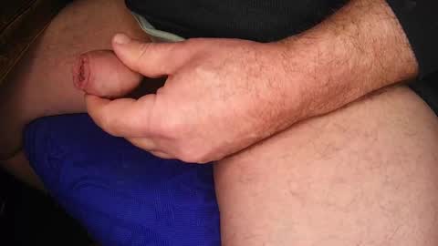 Snapshot of love_aero chatting on 02.19.25 big head online show from 02.19.25