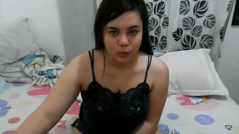 Snapshot of love_anjela chatting on 04.03.26 love_anjela online show from 04.03.26