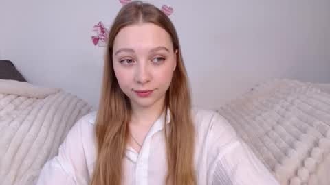 love bella  online show from 03.13.26