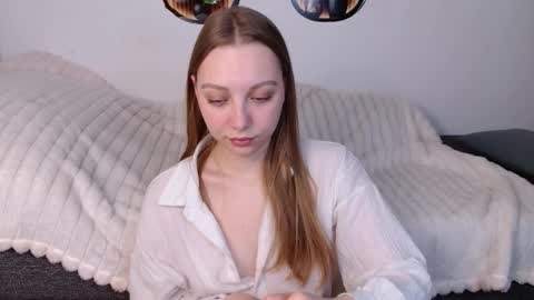 love bella  online show from 04.06.26