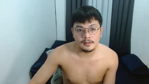 Snapshot of love_hottieh chatting on 11.04.25 love_hottieh online show from 11.04.25