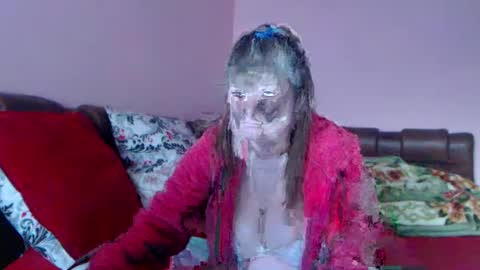 Snapshot of love_me_nice chatting on 01.15.25 love_me_nice online show from 01.15.25