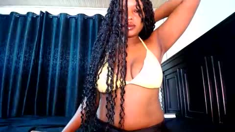 Snapshot of love_niahh chatting on 06.03.26 niahh online show from 06.03.26