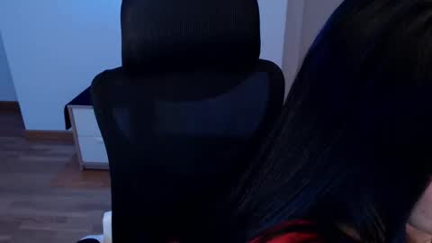 Snapshot of love_samantha chatting on 12.15.24 Samantha online show from 12.15.24