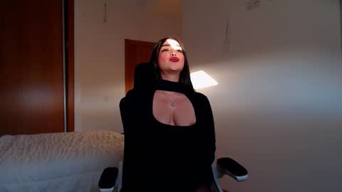 Snapshot of love_samantha chatting on 02.28.25 Samantha online show from 02.28.25