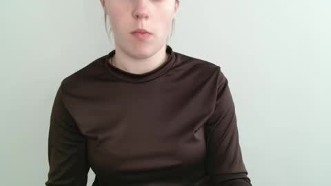 Vivian online show from 02.26.26