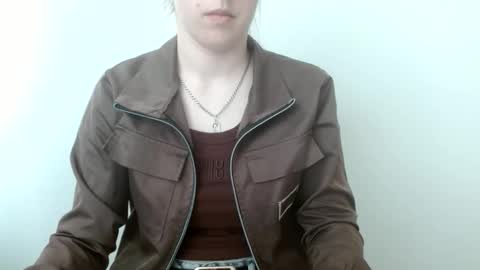 Vivian online show from 03.18.26