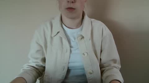 Vivian online show from 03.25.26