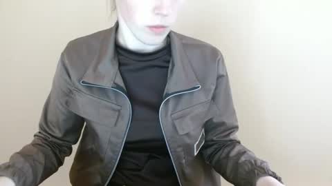 Vivian online show from 04.06.26