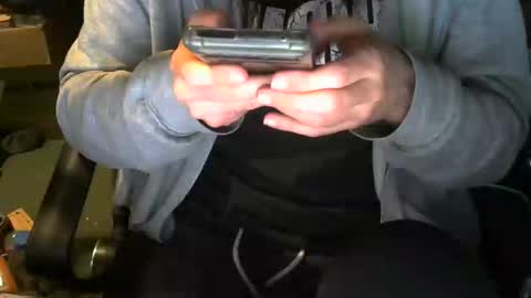 Snapshot of lovebird71 chatting on 02.15.26 lovebird71 online show from 02.15.26