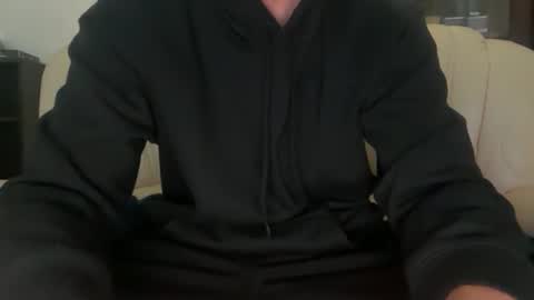 Snapshot of lovecoquin chatting on 10.24.25 lovecoquin online show from 10.24.25