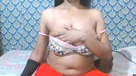 Snapshot of lovefunnitya chatting on 05.22.26 Divya online show from 05.22.26