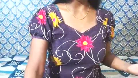 Snapshot of lovefunnitya chatting on 05.26.26 Divya online show from 05.26.26