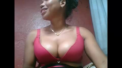 loveinlife750427 online show from 11.25.25