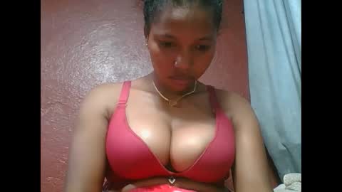 loveinlife750427 online show from 11.26.25