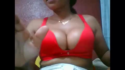 loveinlife750427 online show from 01.16.26