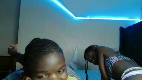 Snapshot of lovelent_shaz chatting on 02.20.26 Shaz online show from 02.20.26