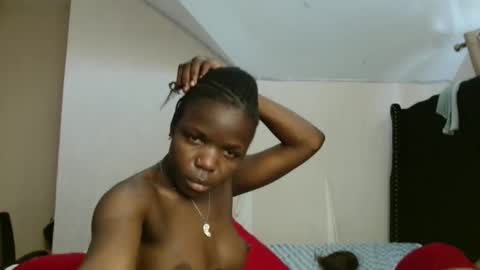 Snapshot of lovelent_shaz chatting on 03.02.26 Shaz online show from 03.02.26