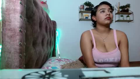 loveliluz online show from 11.18.25