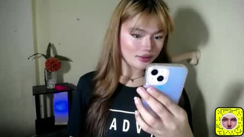 lovelily_xoxo online show from 03.29.26