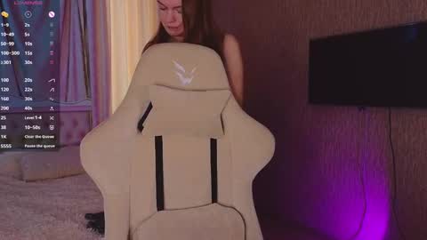 Laura online show from 01.12.25