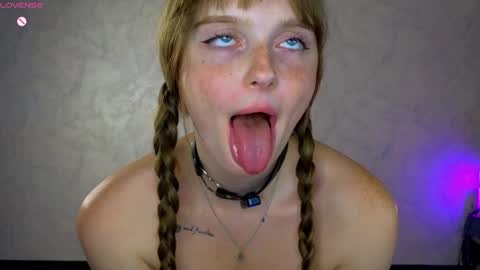 Molly online show from 03.27.26