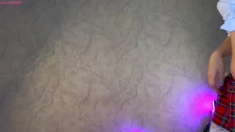 Molly online show from 03.30.26