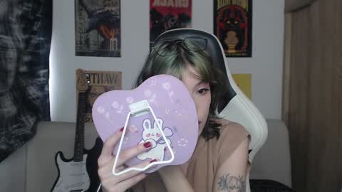 Cassie online show from 01.30.25