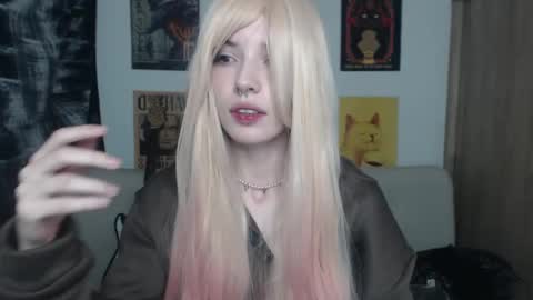 Cassie online show from 02.12.25