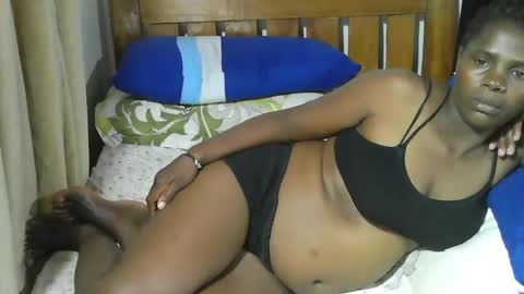 Snapshot of lovely_cassy chatting on 09.23.25 Cassy online show from 09.23.25