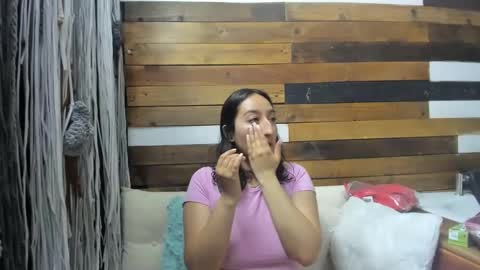 Chloe online show from 01.29.25